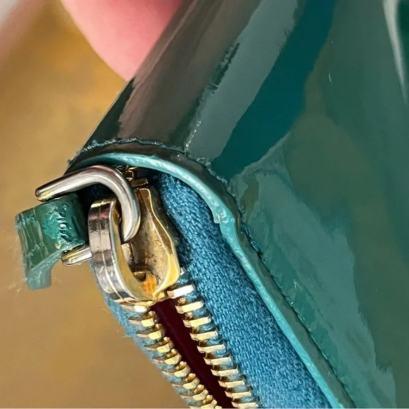 Miu Miu long wallet zipper green ribbon NWOT - Picture 9 of 16